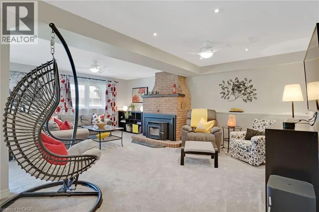 238 WESTVIEW Court