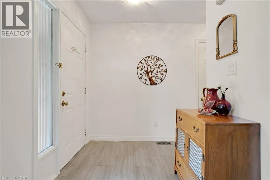 238 WESTVIEW Court