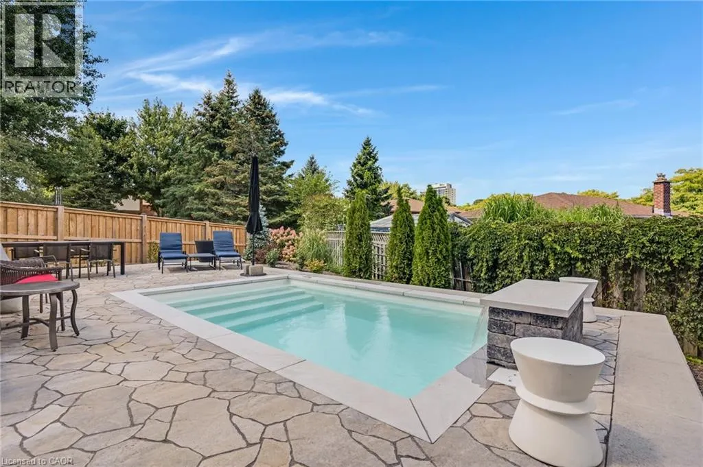 238 WESTVIEW Court