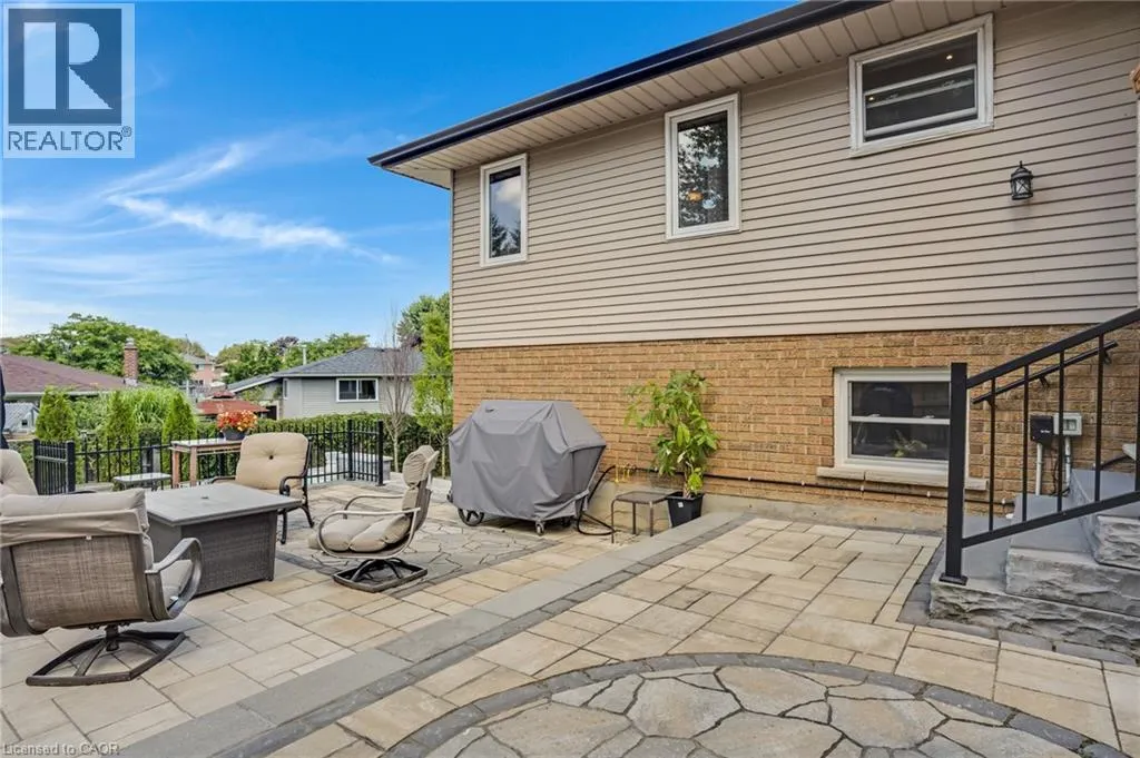 238 WESTVIEW Court