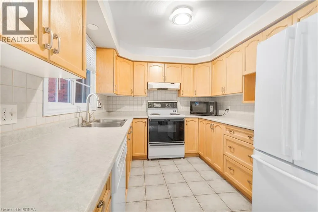 570 WEST Street Unit# 2, #2