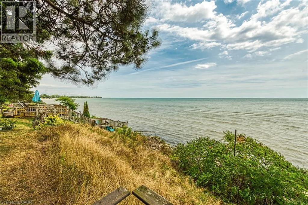 966 SOUTH COAST Drive