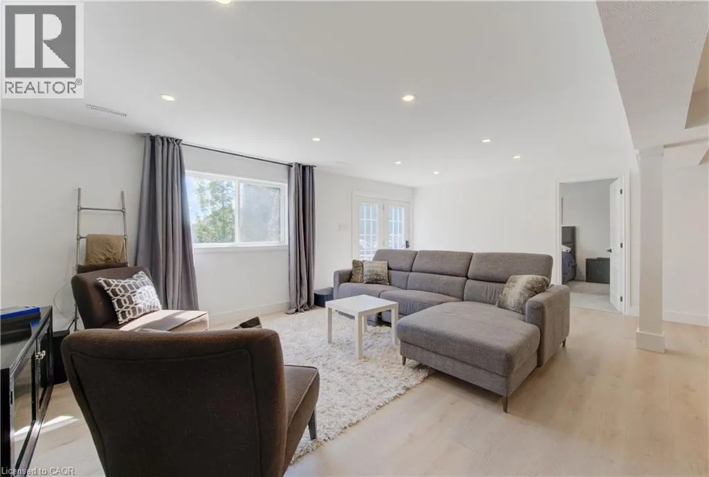 366 PINE VALLEY Drive