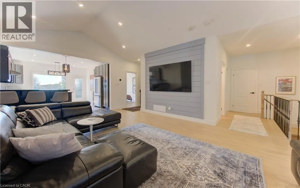 366 PINE VALLEY Drive