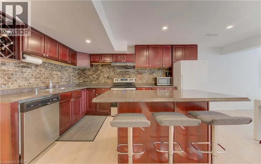 366 PINE VALLEY Drive