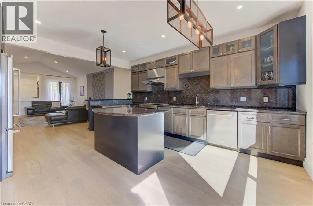 366 PINE VALLEY Drive