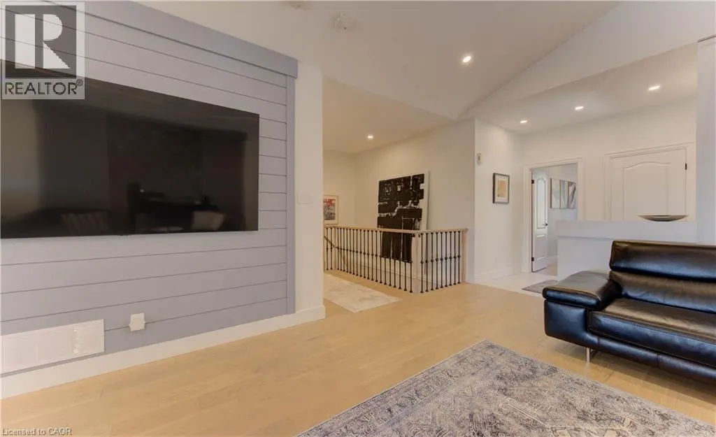 366 PINE VALLEY Drive