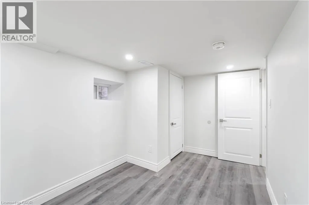 18 MOUNTAIN Street Unit# 3, #3