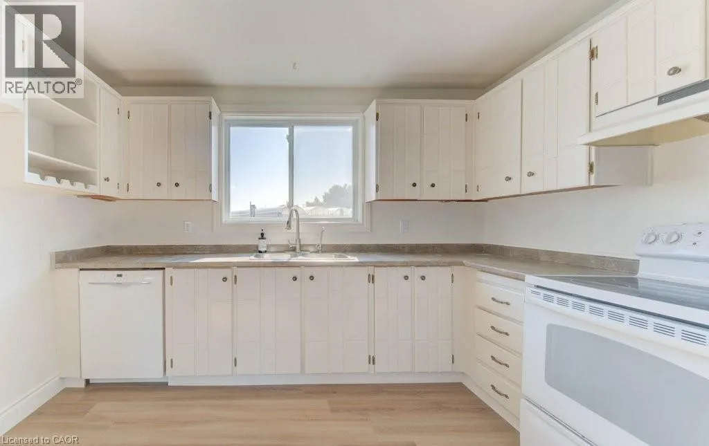60 ELMSDALE Drive Unit# 38, #38