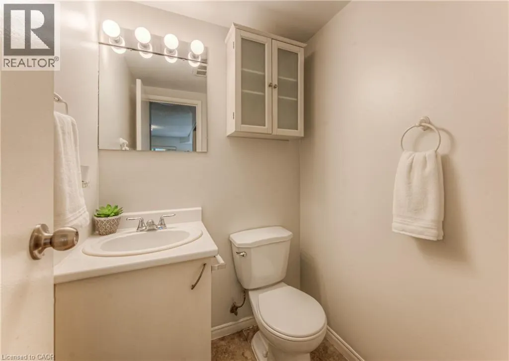 15 HOFSTETTER Avenue Unit# 213, #213