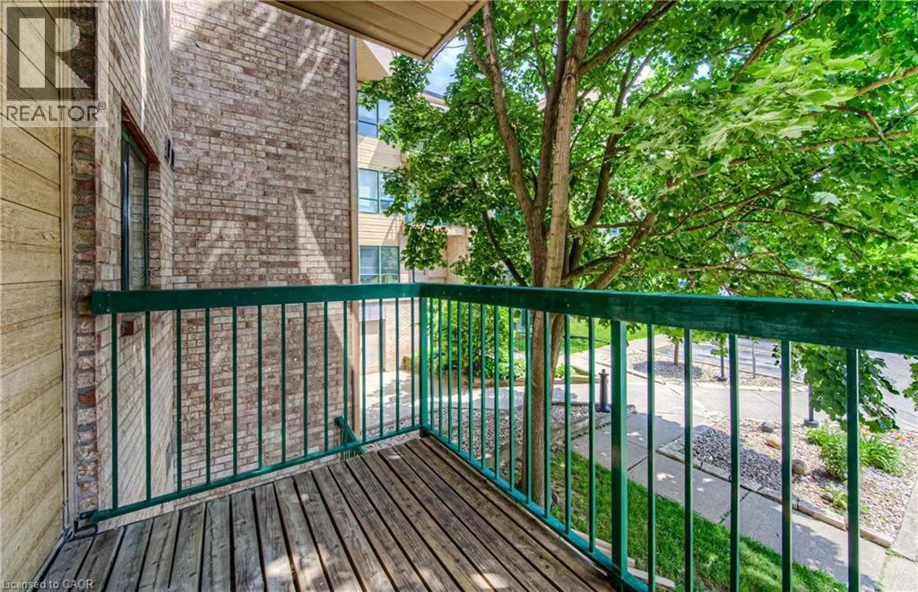 15 HOFSTETTER Avenue Unit# 213, #213
