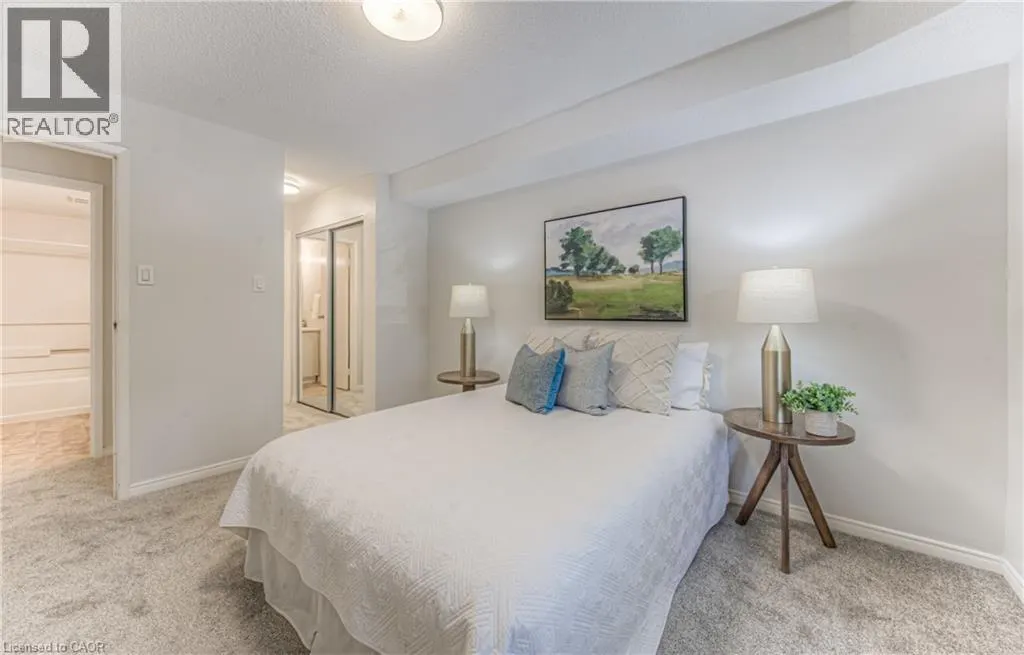 15 HOFSTETTER Avenue Unit# 213, #213