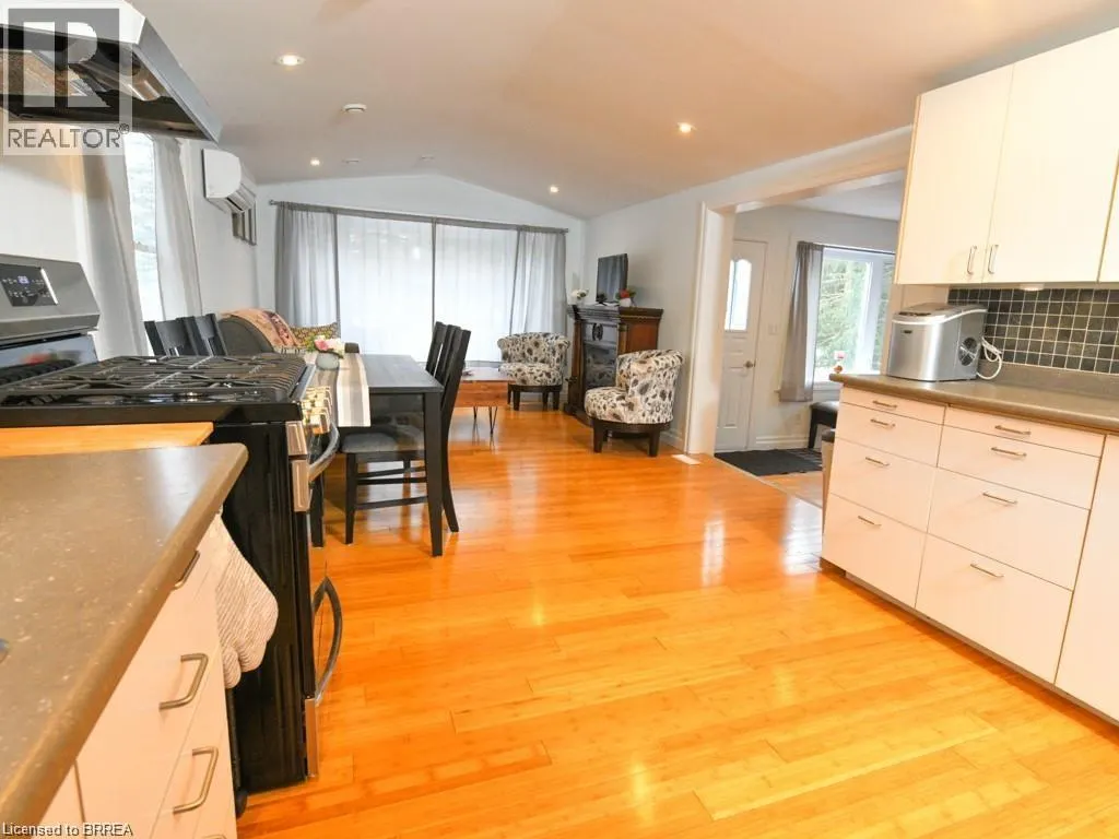 107 RODEO Road