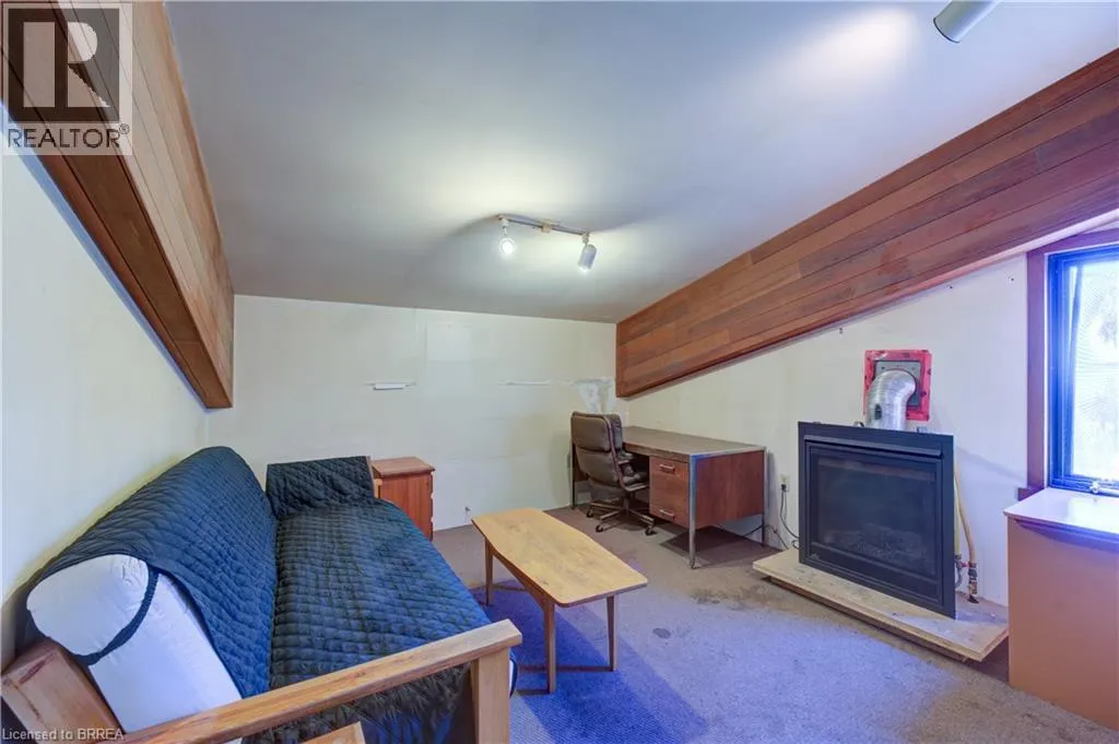 225 BLACK WALNUT Road