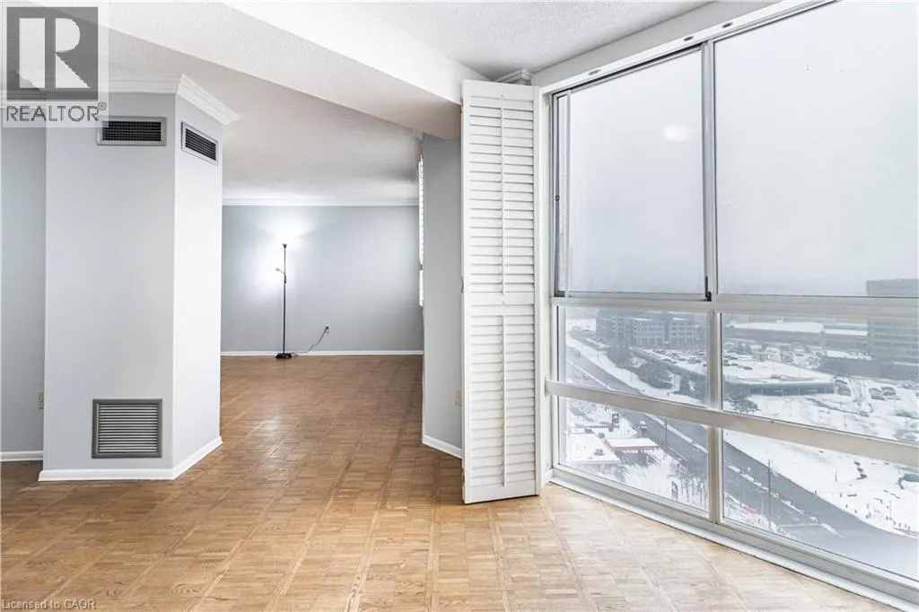 3650 KANEFF Crescent Unit# 2606, #2606