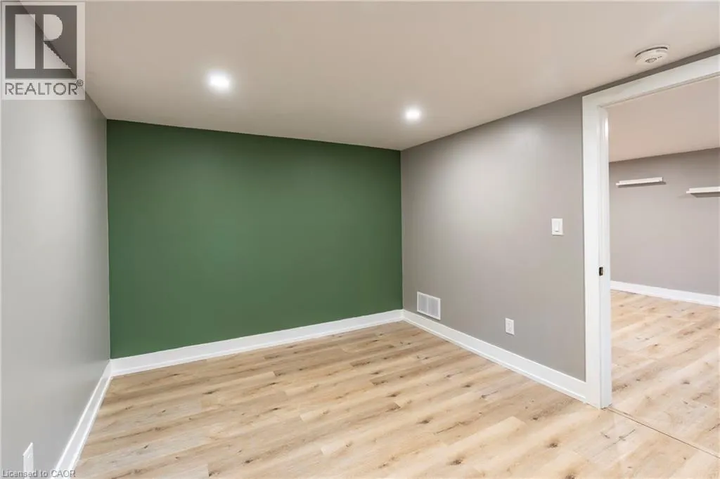 346 JERSEYVILLE Road W