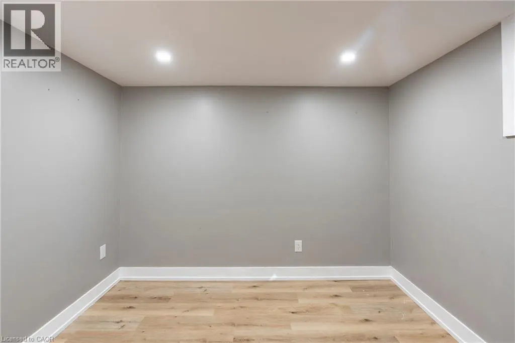346 JERSEYVILLE Road W