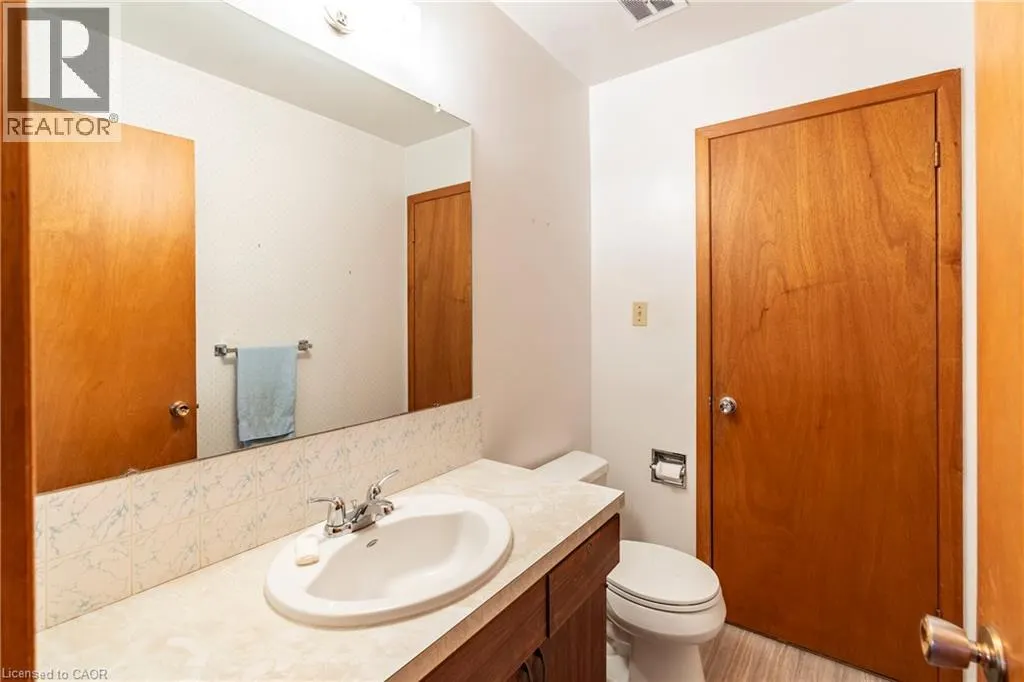 346 JERSEYVILLE Road W