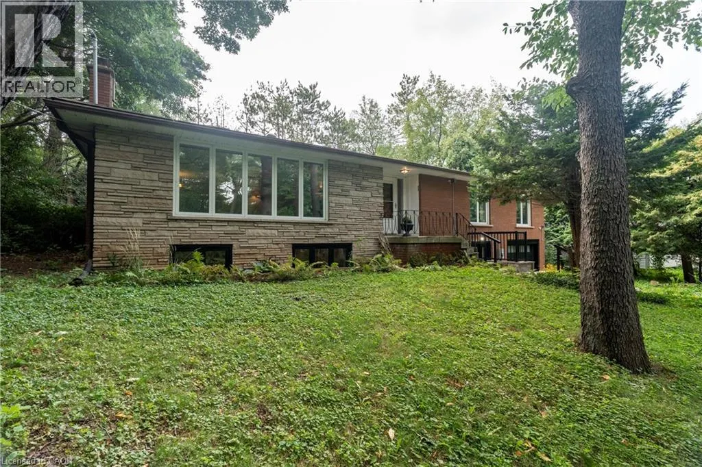 346 JERSEYVILLE Road W