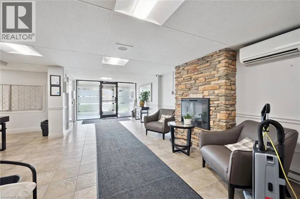 64 BENTON Street Unit# 201, #201