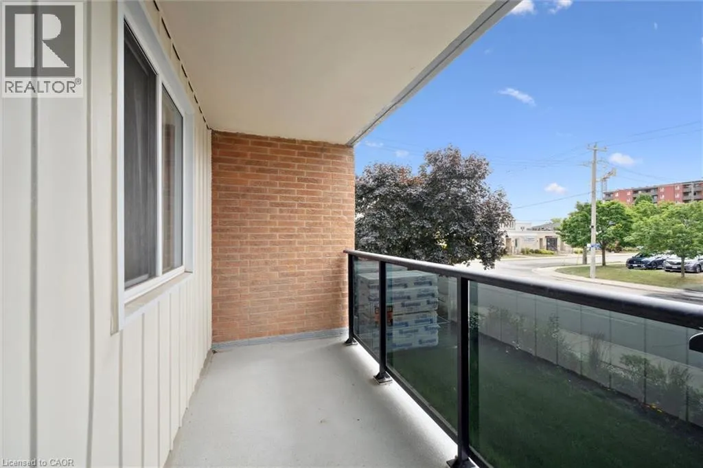 64 BENTON Street Unit# 201, #201