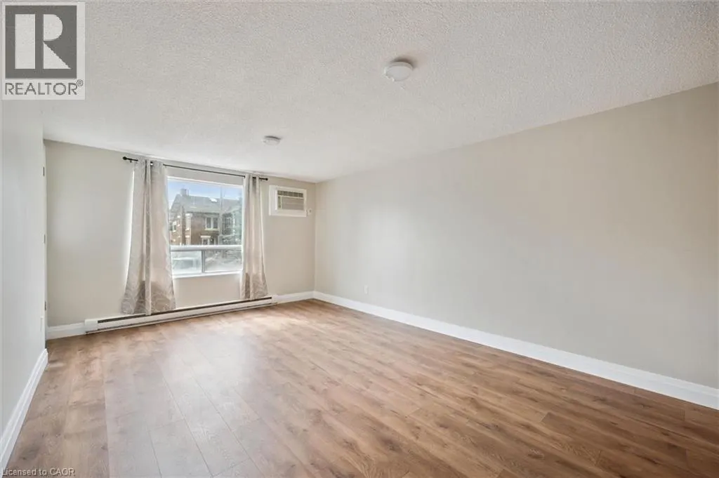 64 BENTON Street Unit# 201, #201