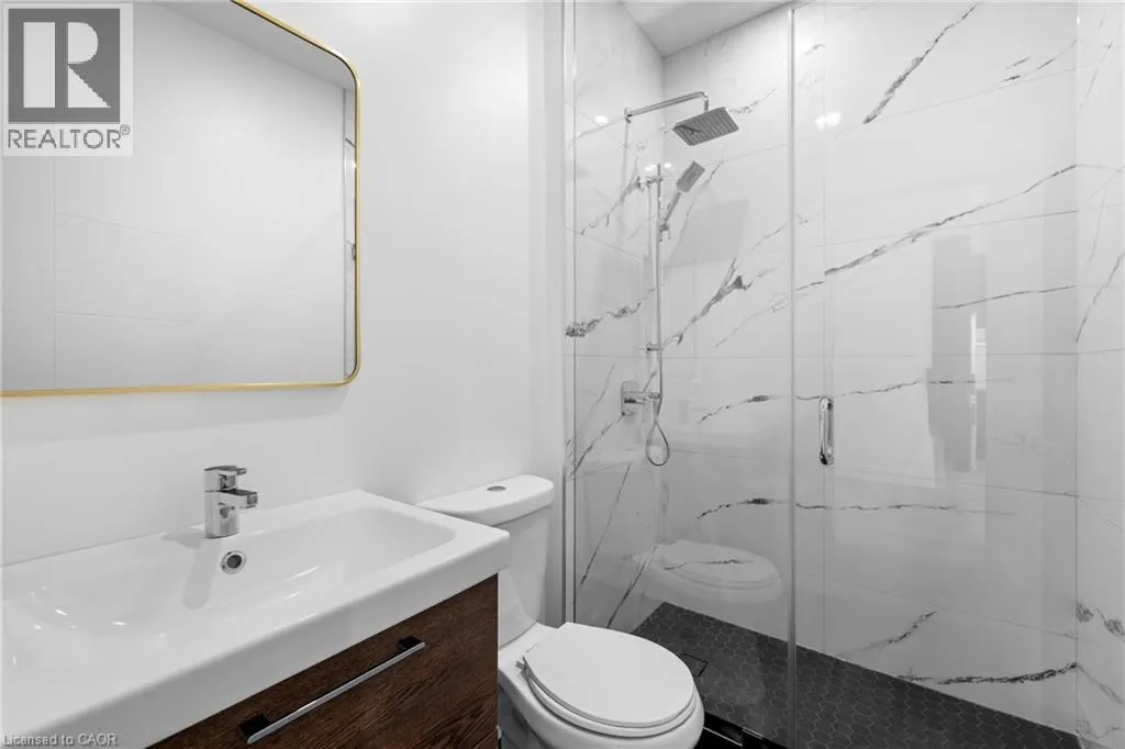 163 MAIN Street E Unit# 304, #304