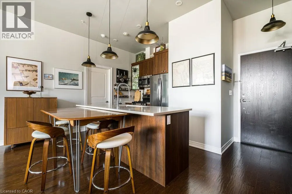 50 MURRAY Street W Unit# 201, #201