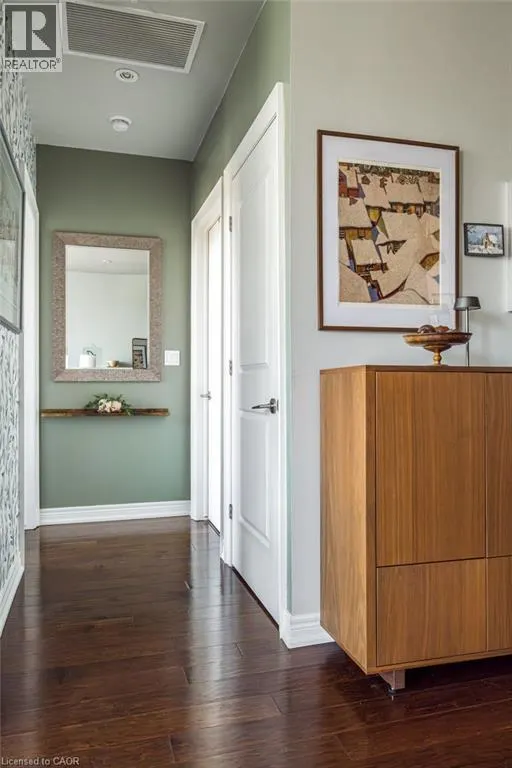 50 MURRAY Street W Unit# 201, #201