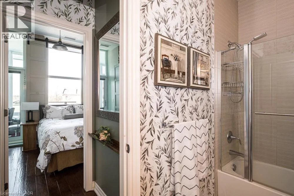 50 MURRAY Street W Unit# 201, #201