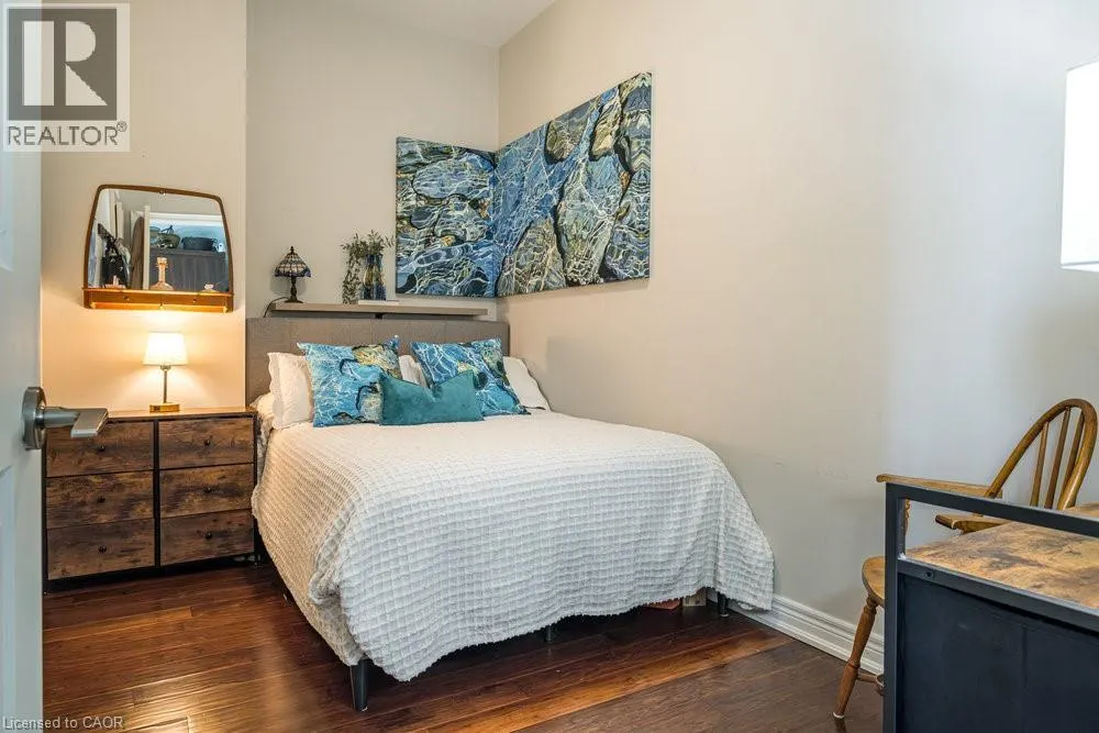 50 MURRAY Street W Unit# 201, #201