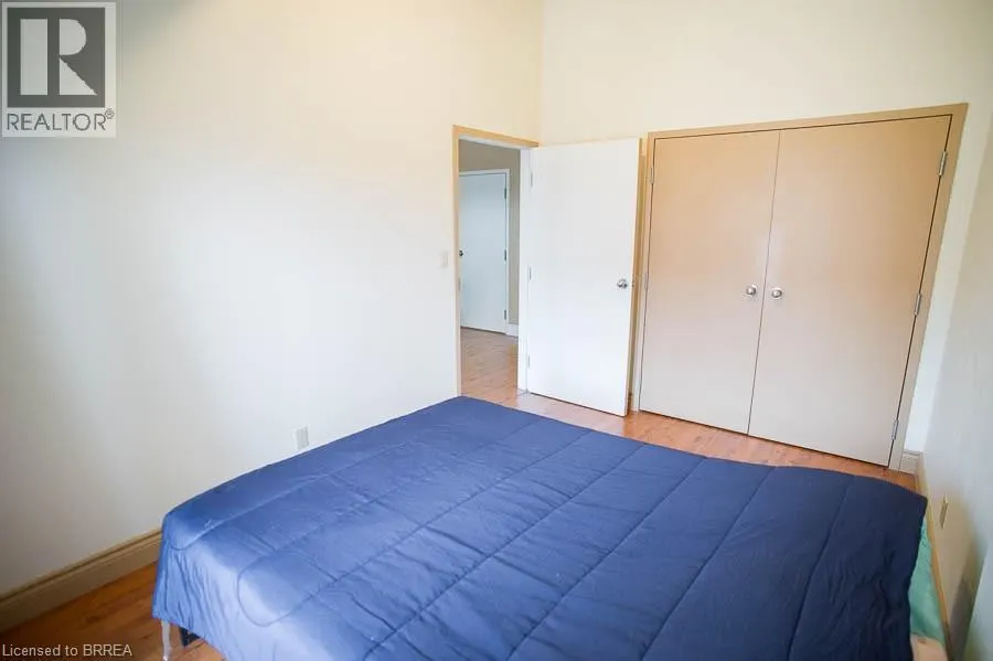 150 COLBORNE Street Unit# 208, #208