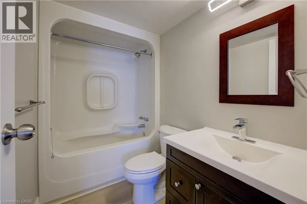 329 NORTHLAKE Drive Unit# 7, #7