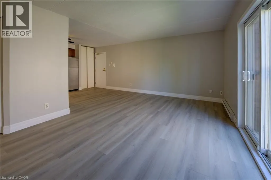 329 NORTHLAKE Drive Unit# 7, #7