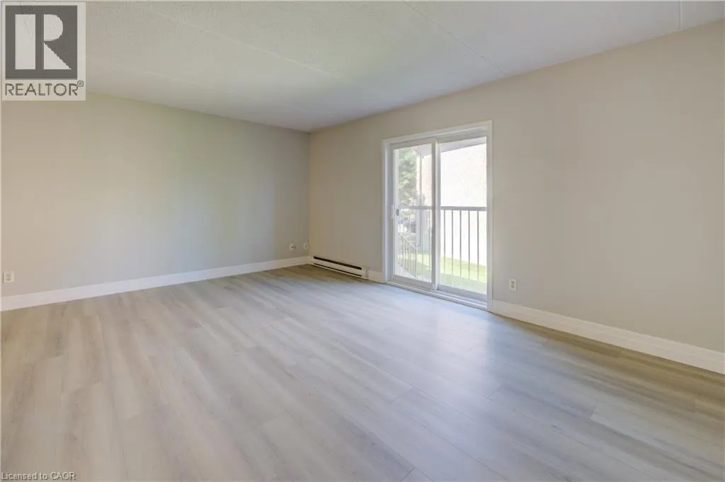 329 NORTHLAKE Drive Unit# 7, #7