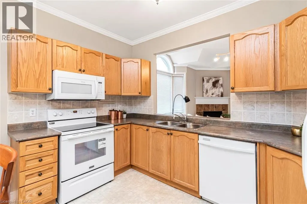 25 CRITZIA Drive Unit# 25, #25