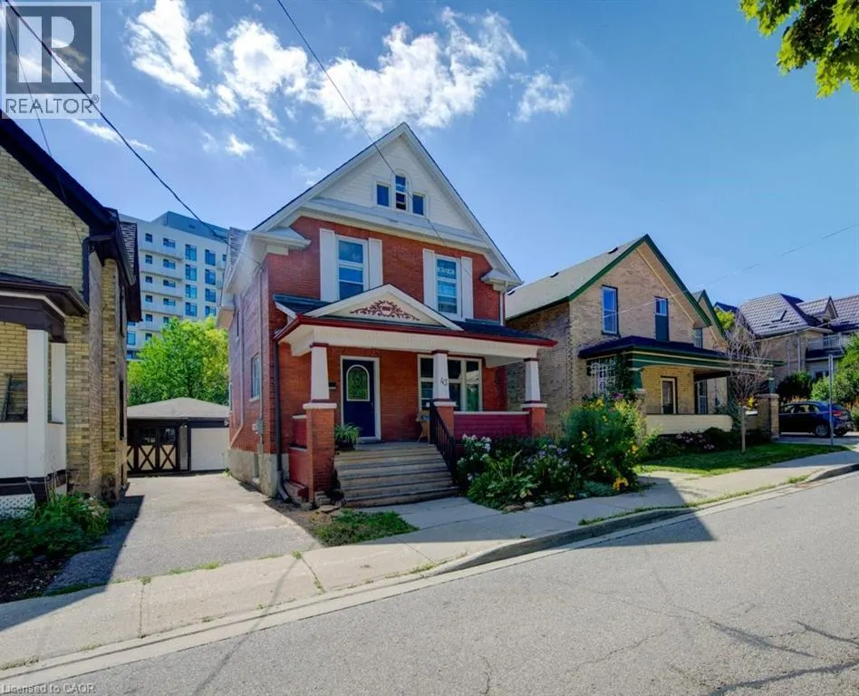 43 IRVIN Street