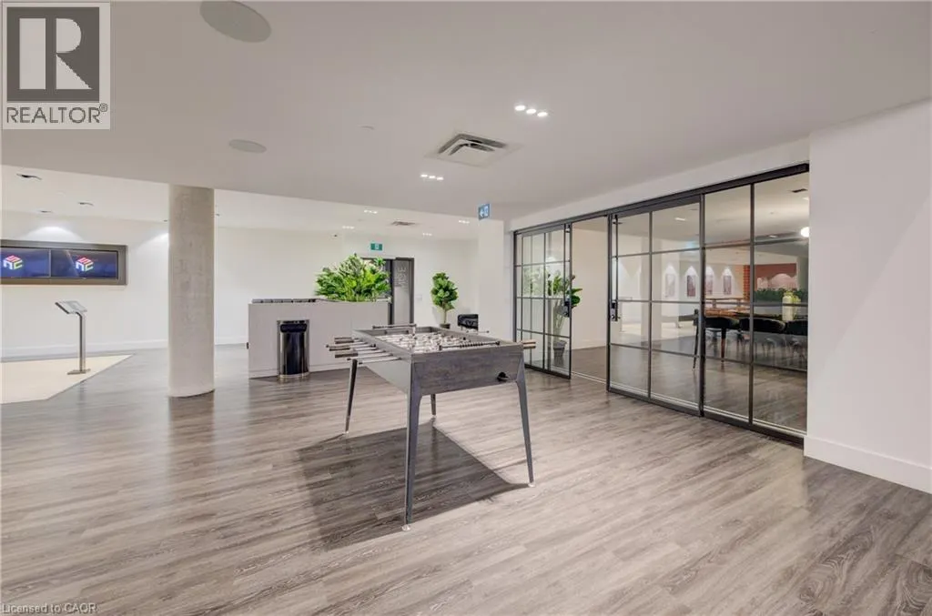 15 WELLINGTON Street S Unit# 2609, #2609