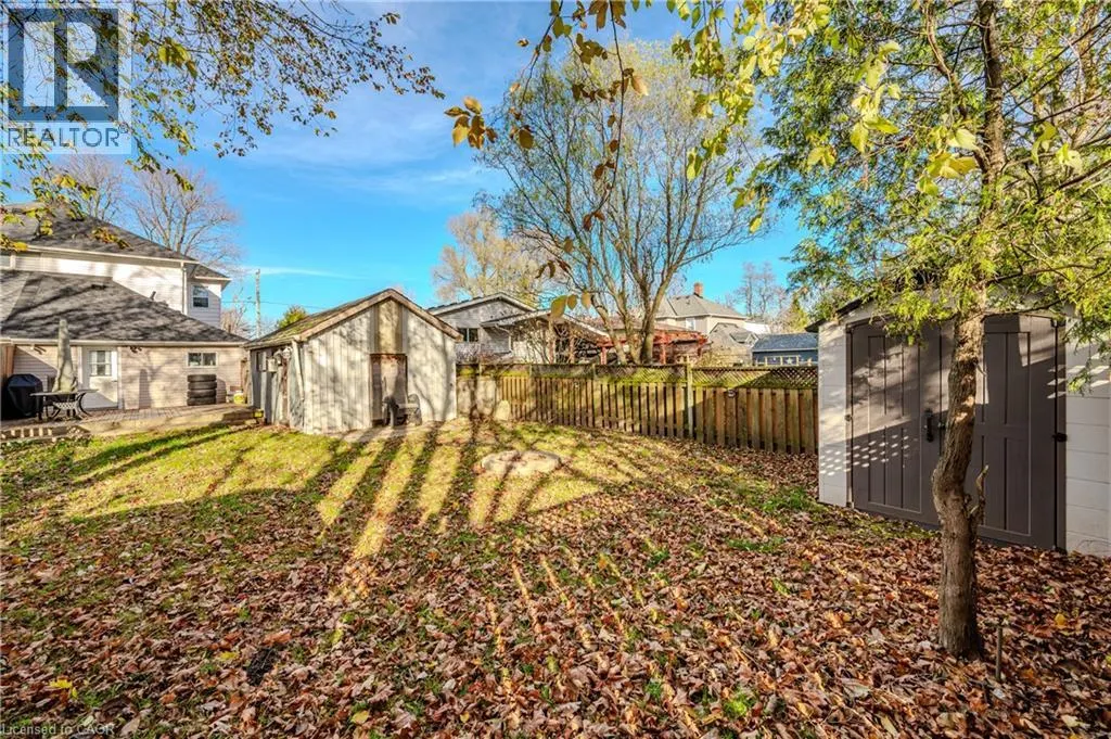 126 POPLAR Avenue