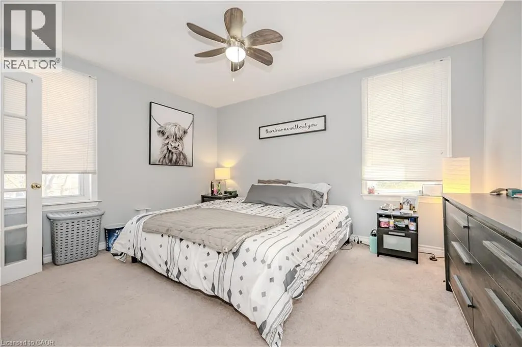 126 POPLAR Avenue