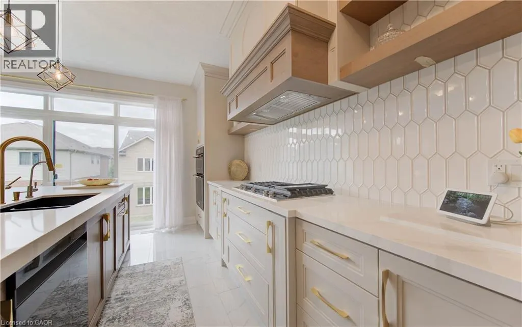 546 BRIDGEMILL CRESCENT
