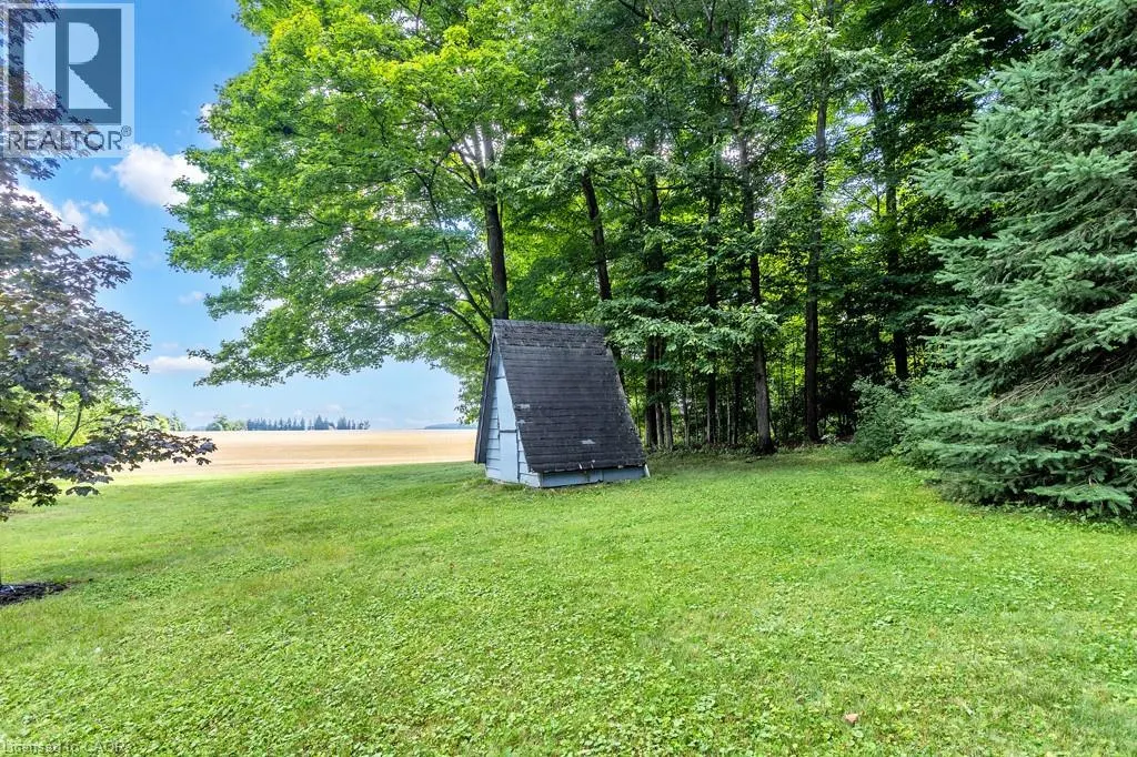 887372 TOWNSHIP ROAD 11 Road