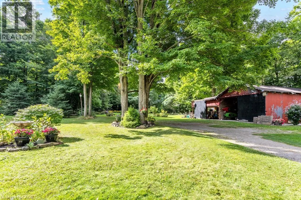 887372 TOWNSHIP ROAD 11 Road