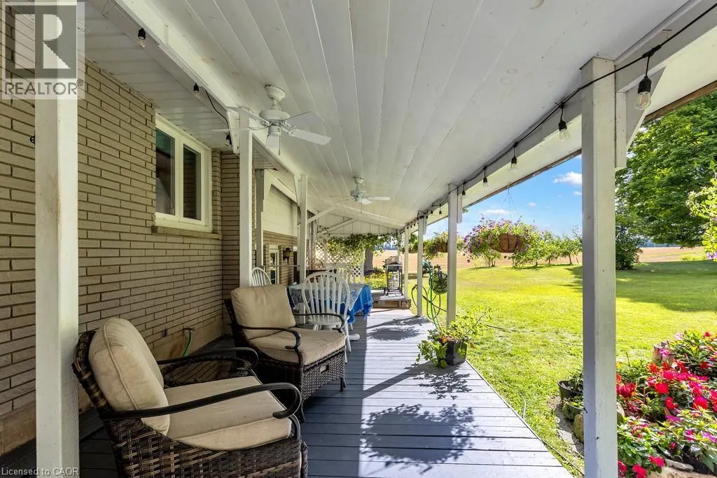 887372 TOWNSHIP ROAD 11 Road