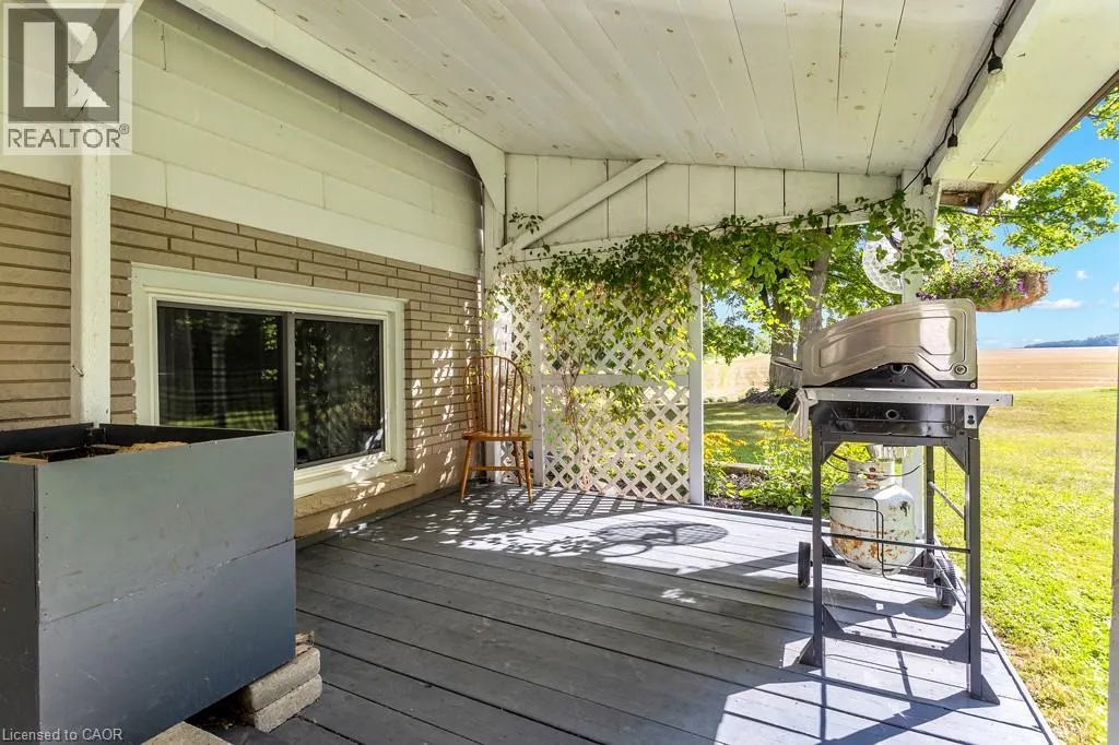 887372 TOWNSHIP ROAD 11 Road