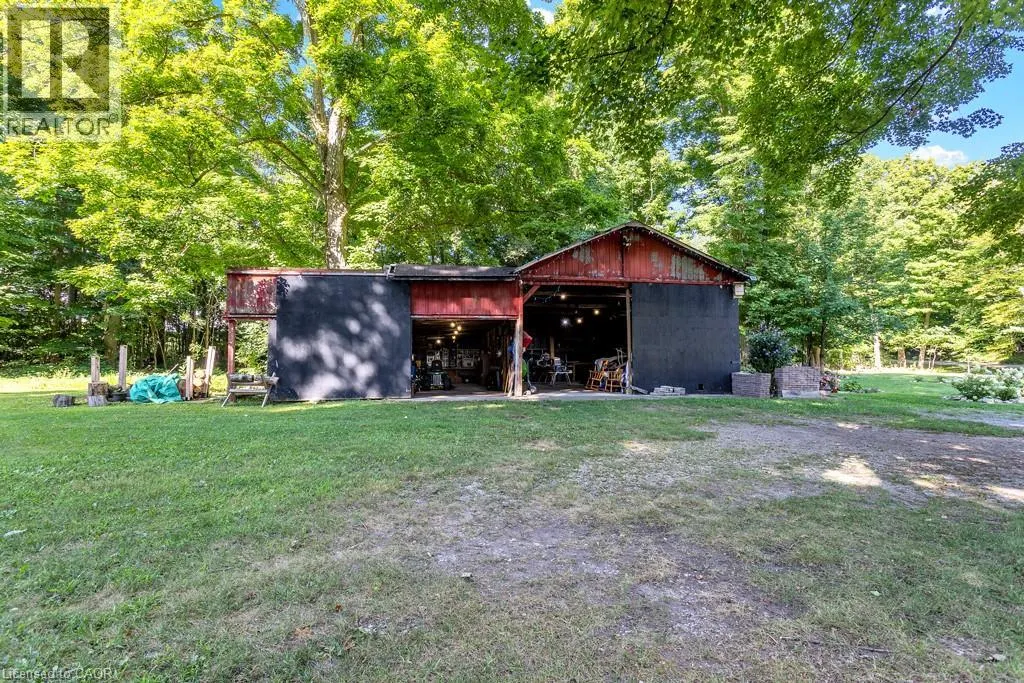 887372 TOWNSHIP ROAD 11 Road