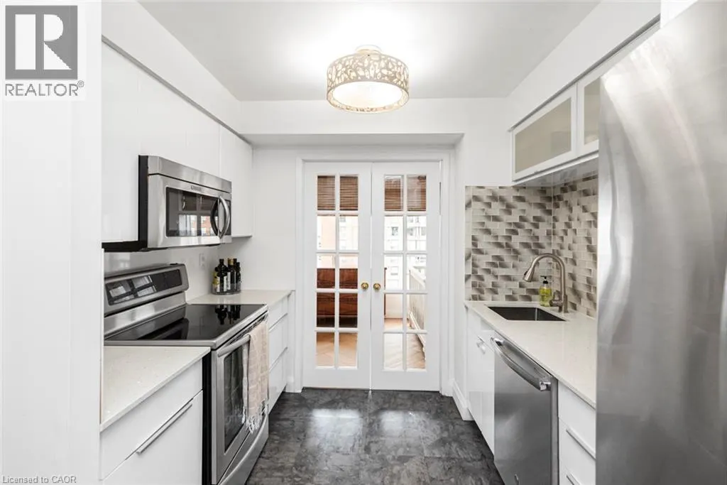 1276 MAPLE CROSSING Boulevard Unit# 1109, #1109