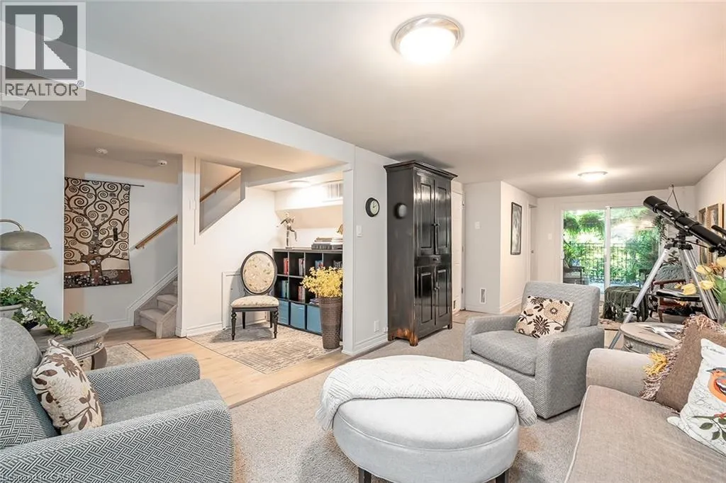 1580 KERN'S Road Unit# 5, #5