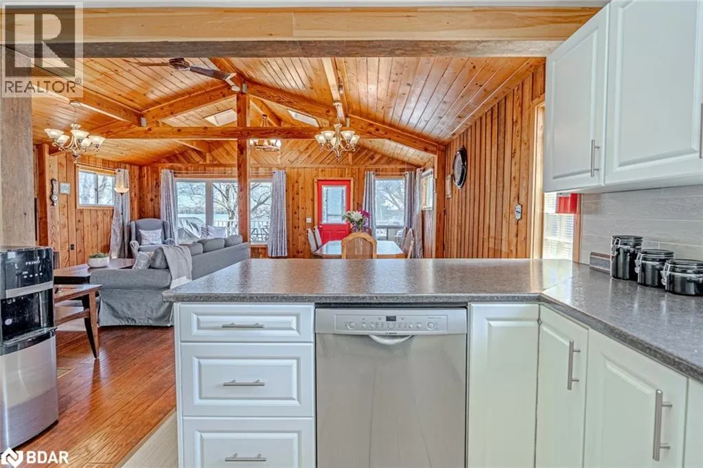 185 AVERY POINT Road