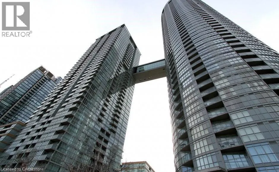 15 ICEBOAT Terrace Unit# 1805, #1805